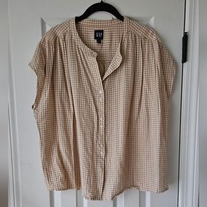 GAP Gingham Button Up Top